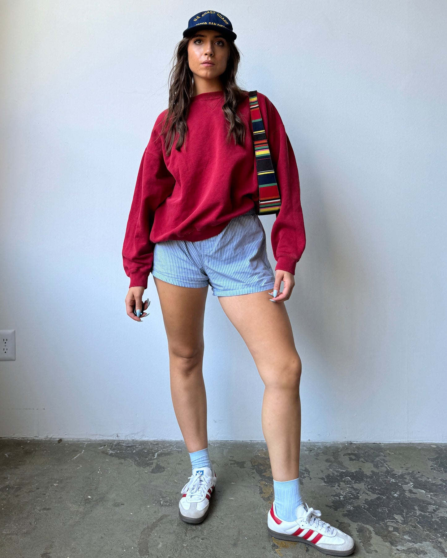 90's Cherry GAP Crewneck Sweatshirt - L