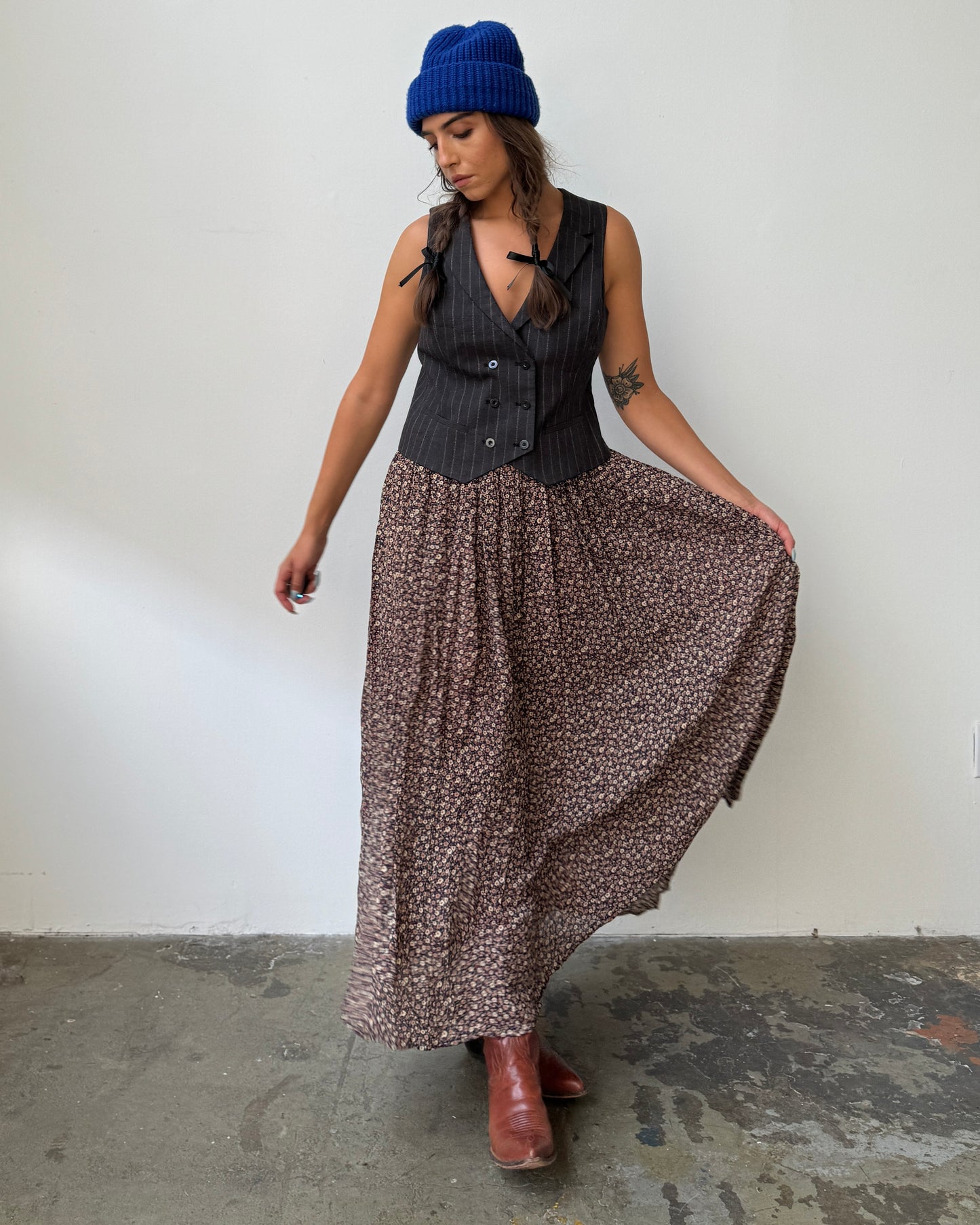 90's Express Ditzy Floral Pleated Maxi Skirt- M/L