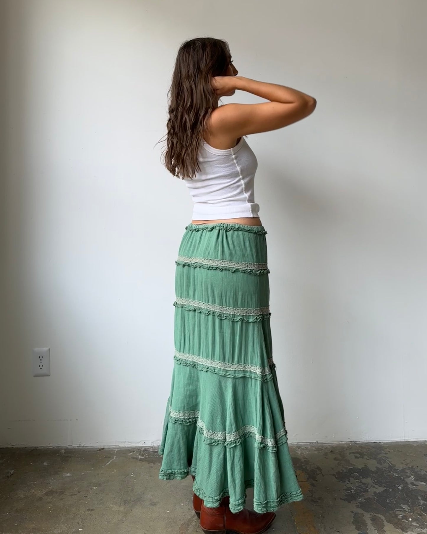 90's/Y2K Tiered Sage Green Maxi Skirt - S/M/L