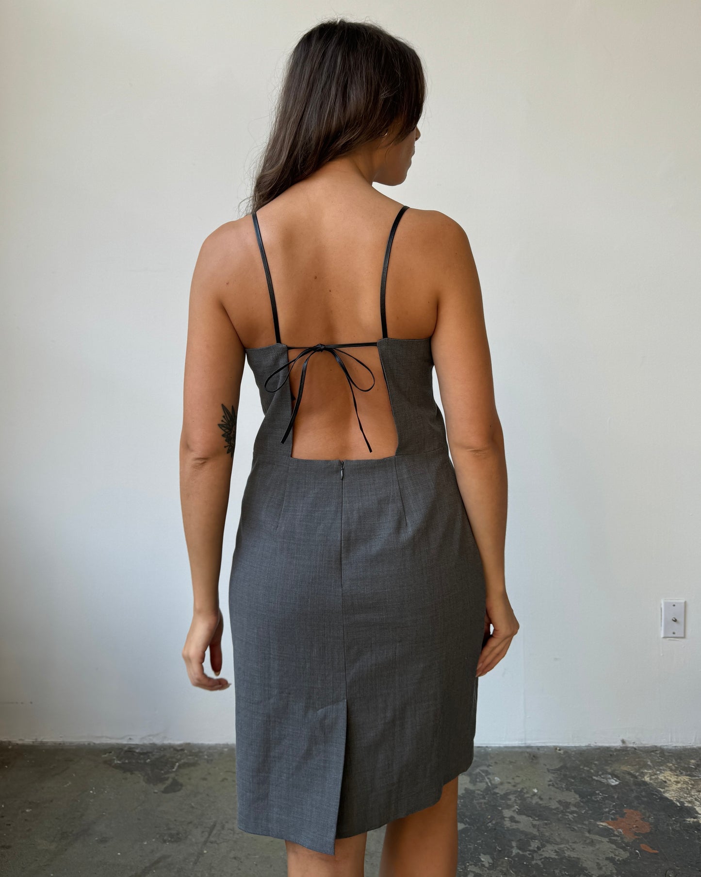 00's GAP Minimalist Open Back Dress - 10