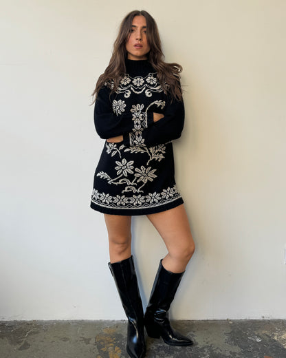 B&W Floral Motif Sweater Dress- M/L