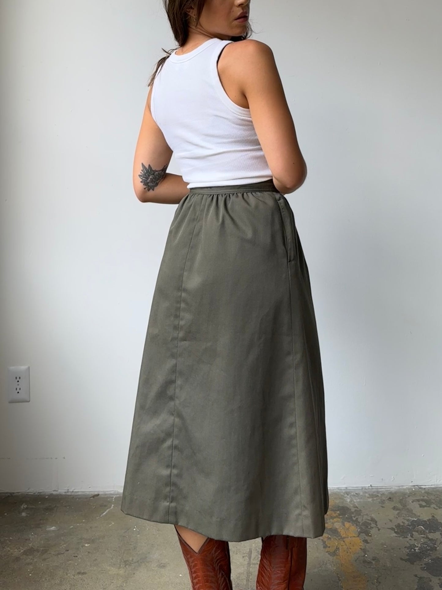 90's Land's End Olive Structured Midi Skirt - S